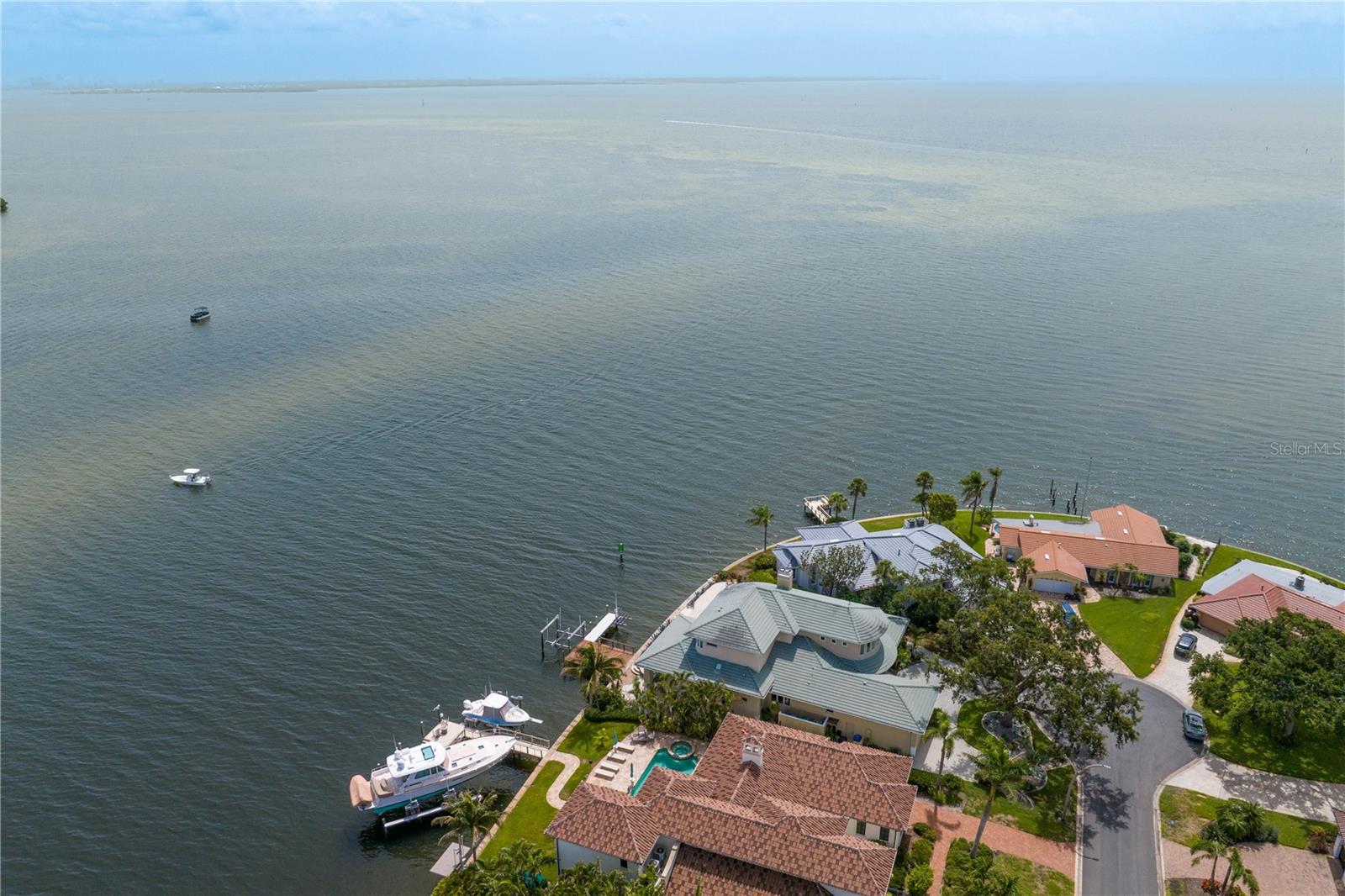 VENETIAN ISLES - Residential