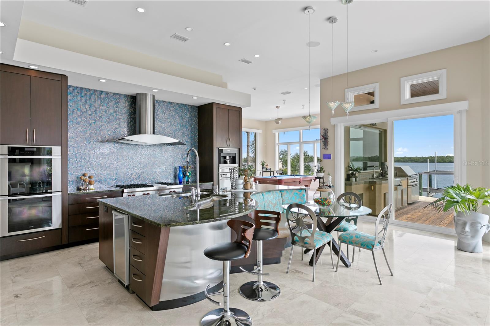 VENETIAN ISLES - Residential