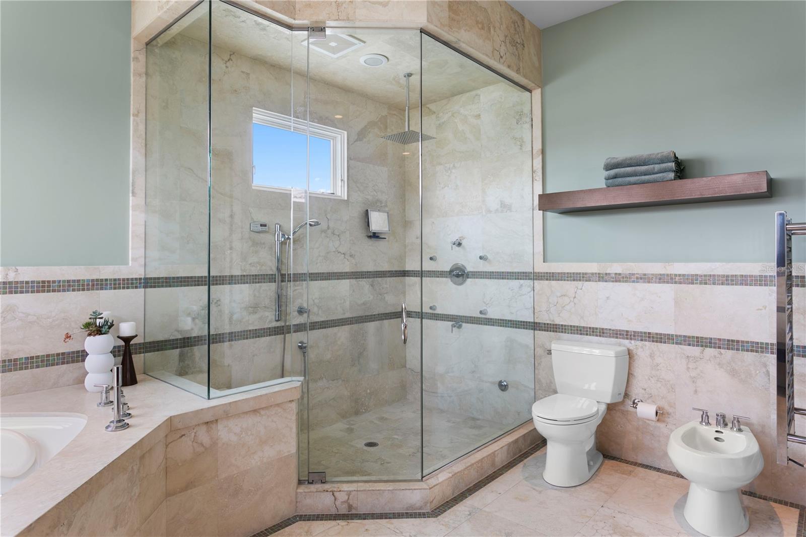 VENETIAN ISLES - Residential