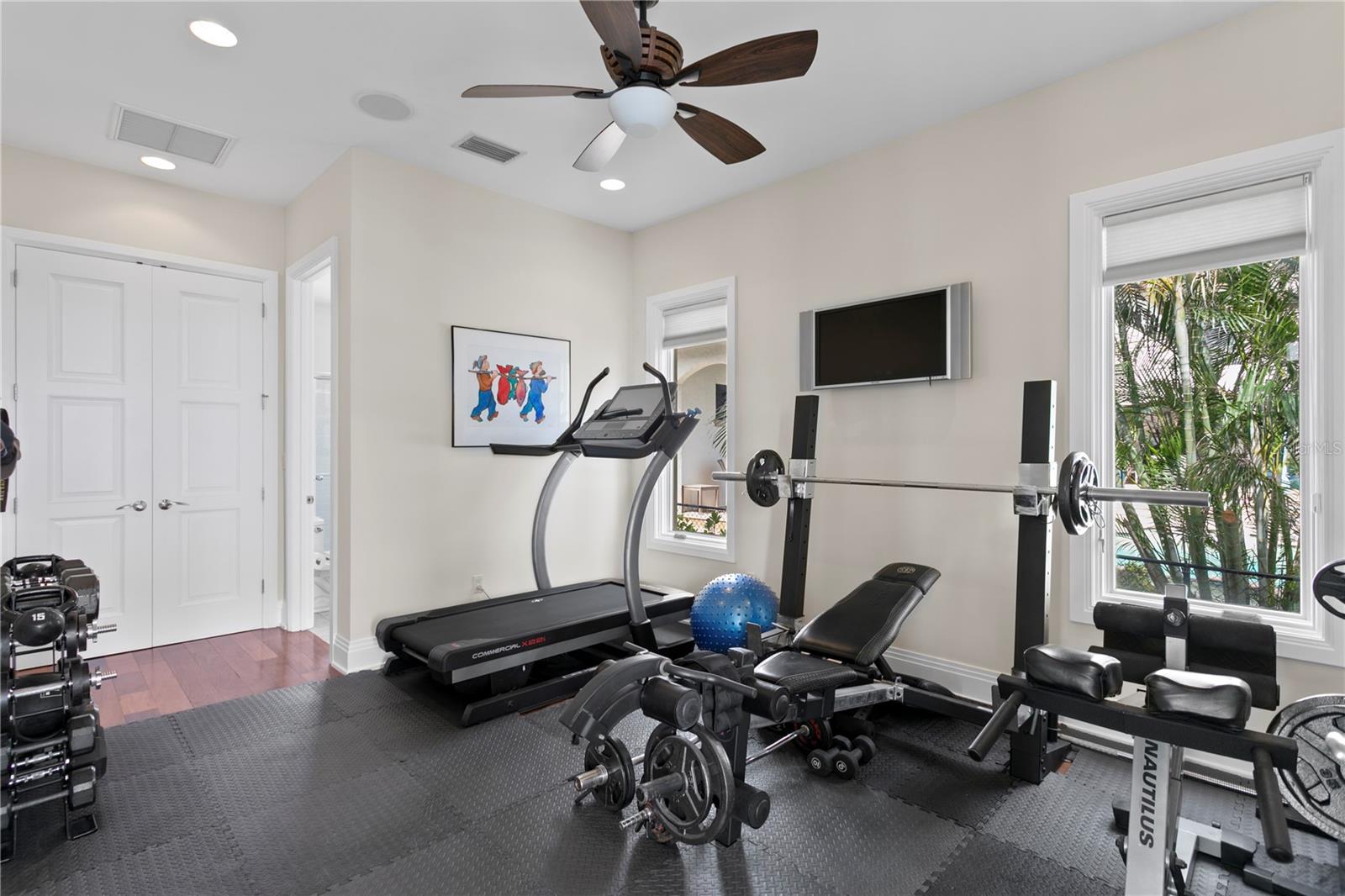 VENETIAN ISLES - Residential