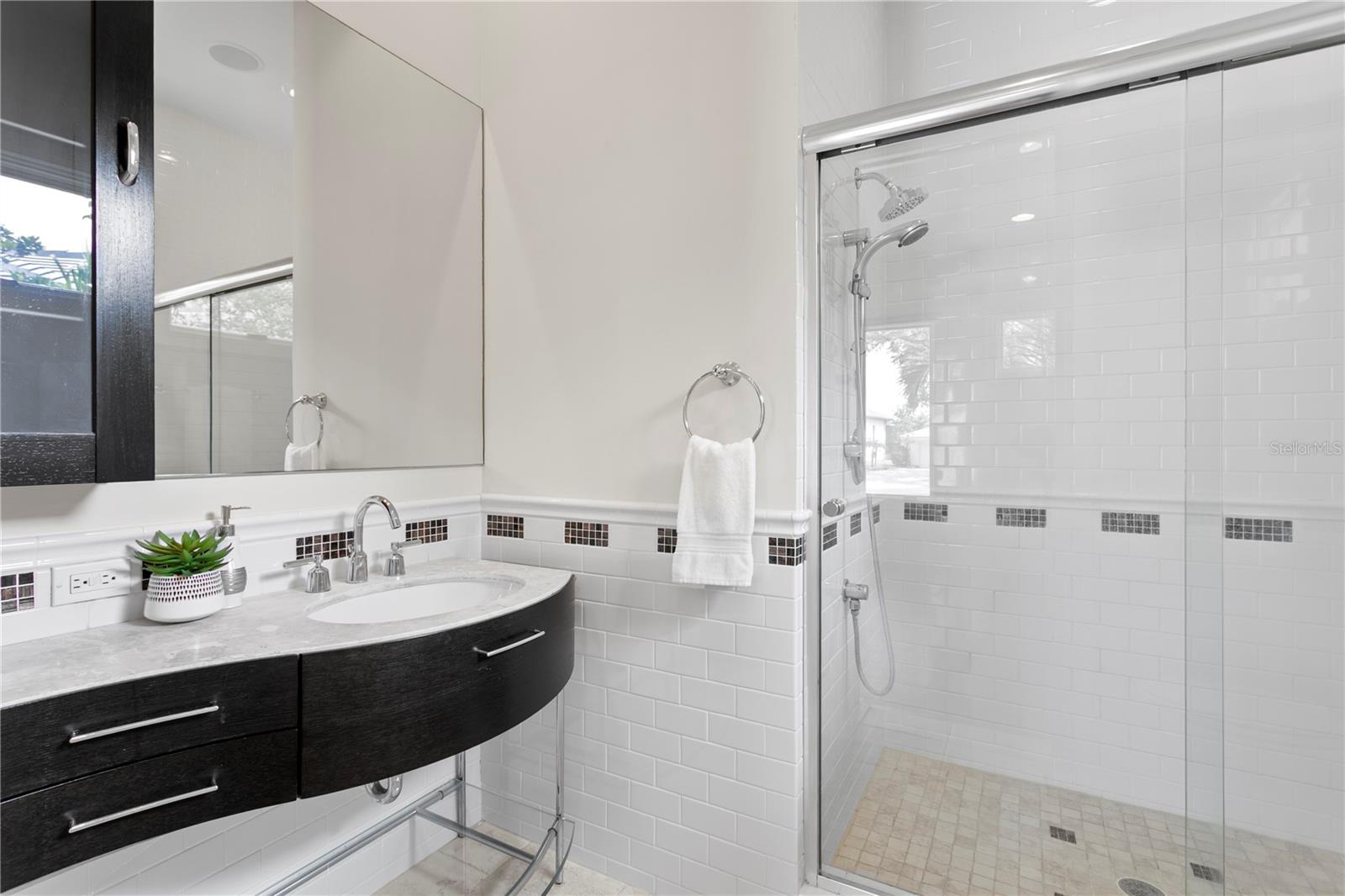 VENETIAN ISLES - Residential