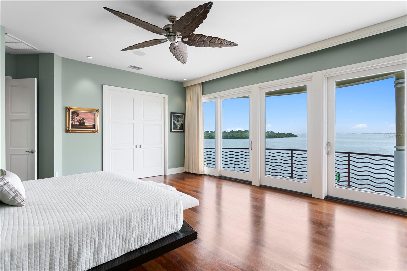 VENETIAN ISLES - Residential