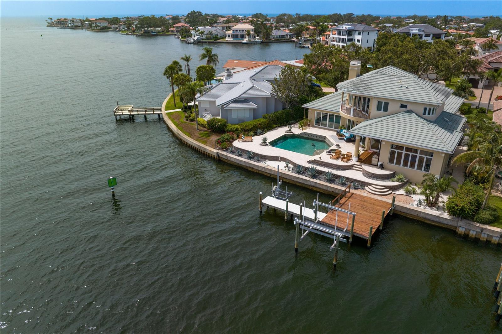 VENETIAN ISLES - Residential