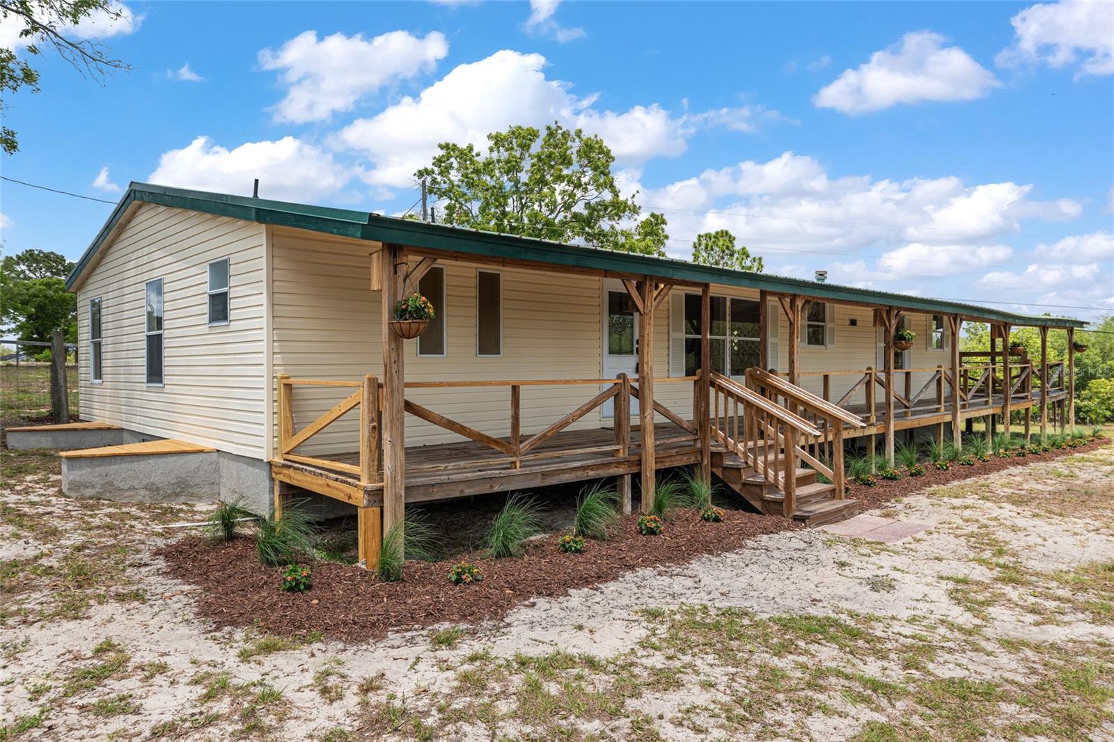 CHRIS ACRES - Residential