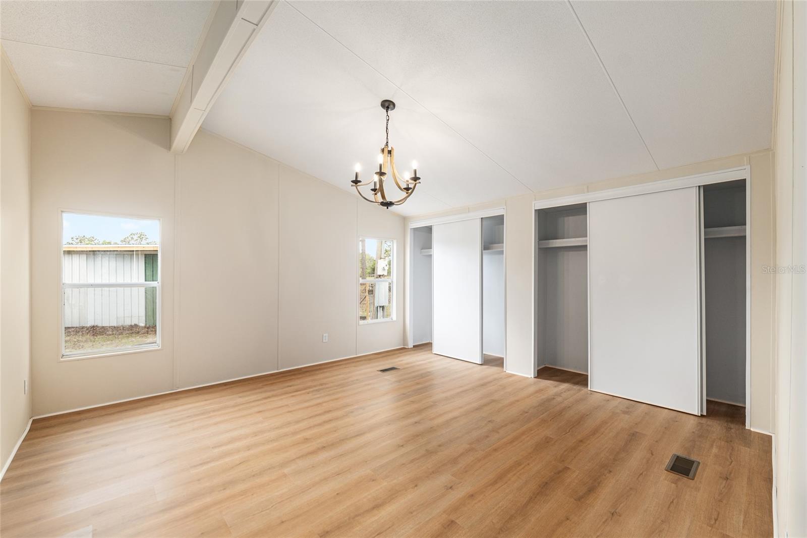 CHRIS ACRES - Residential