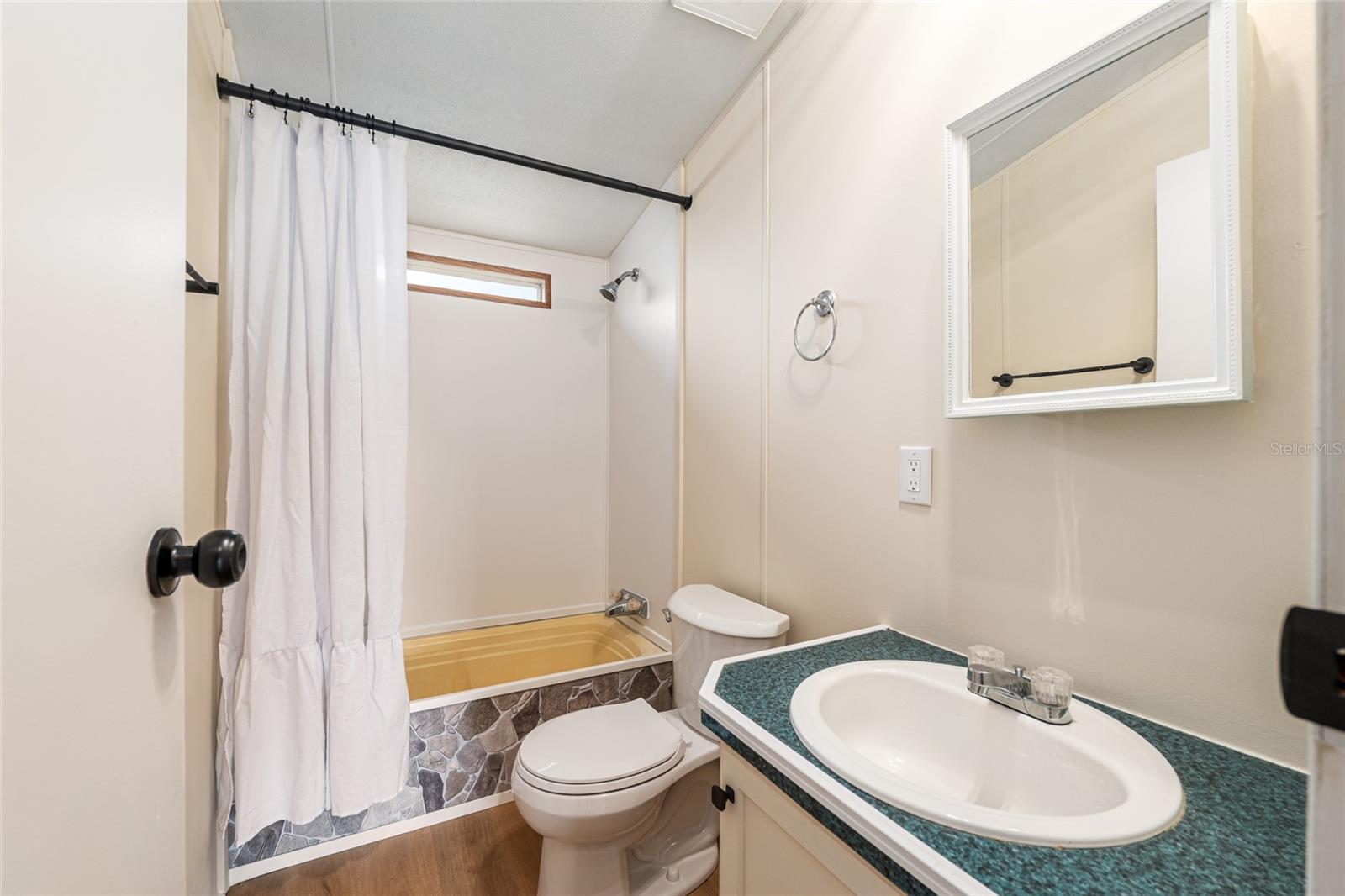 CHRIS ACRES - Residential