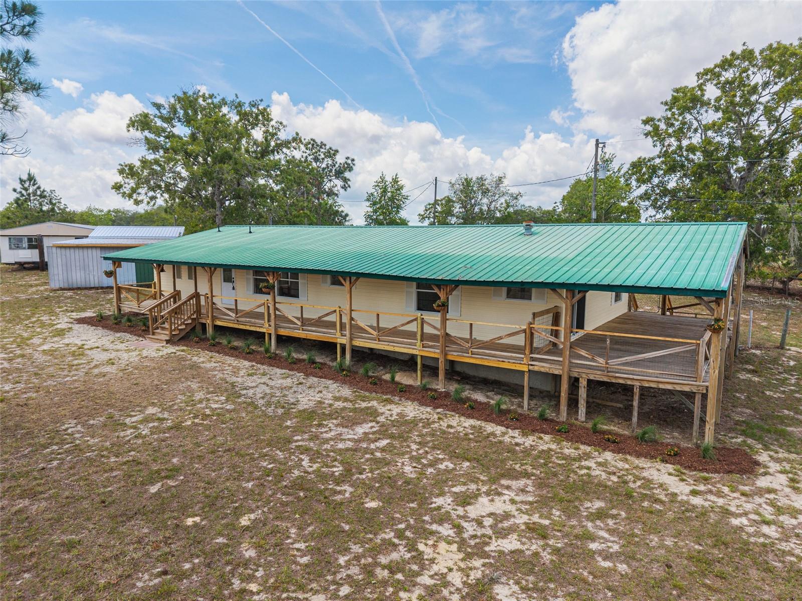 CHRIS ACRES - Residential