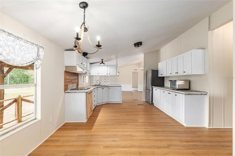 Tiny photo for 9950 SE 136th Terrace, Dunnellon, FL 34431 (MLS # OM724975)