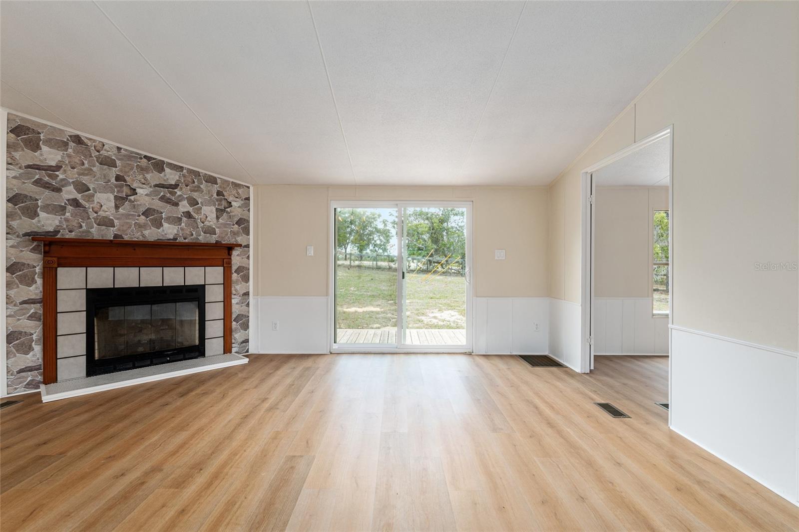CHRIS ACRES - Residential