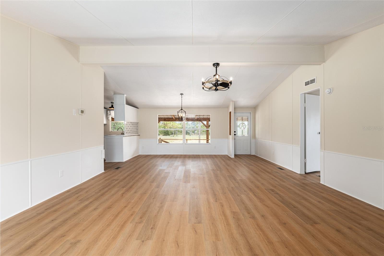 CHRIS ACRES - Residential