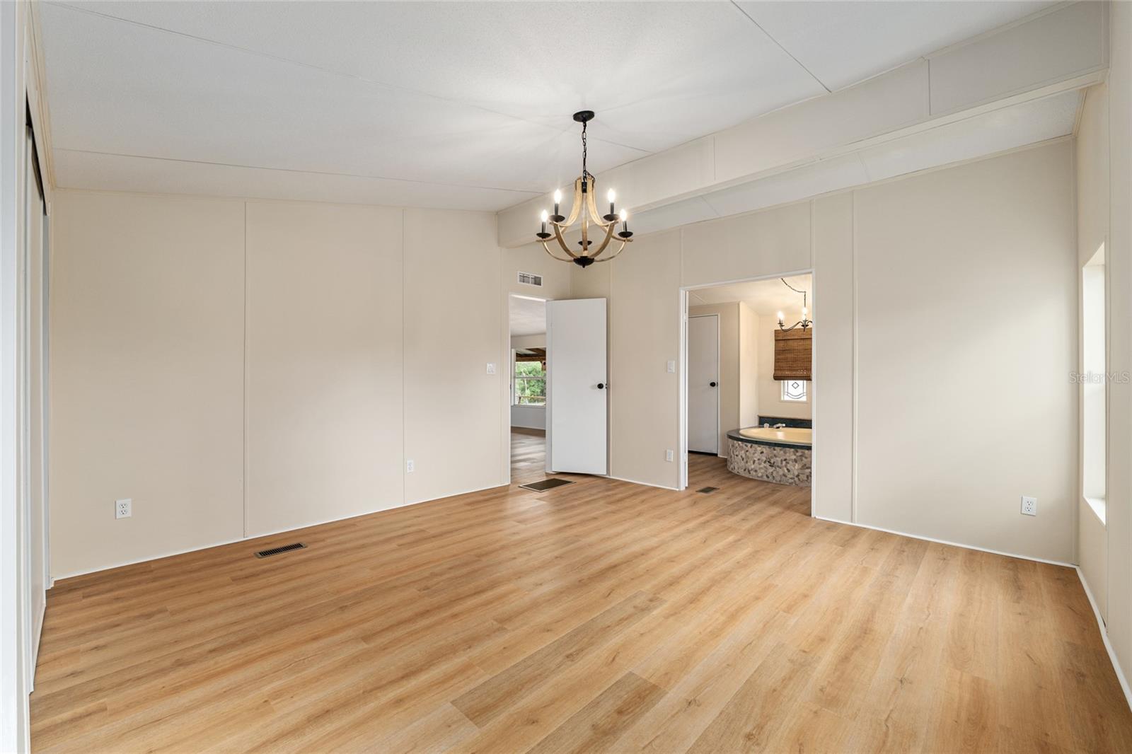 CHRIS ACRES - Residential