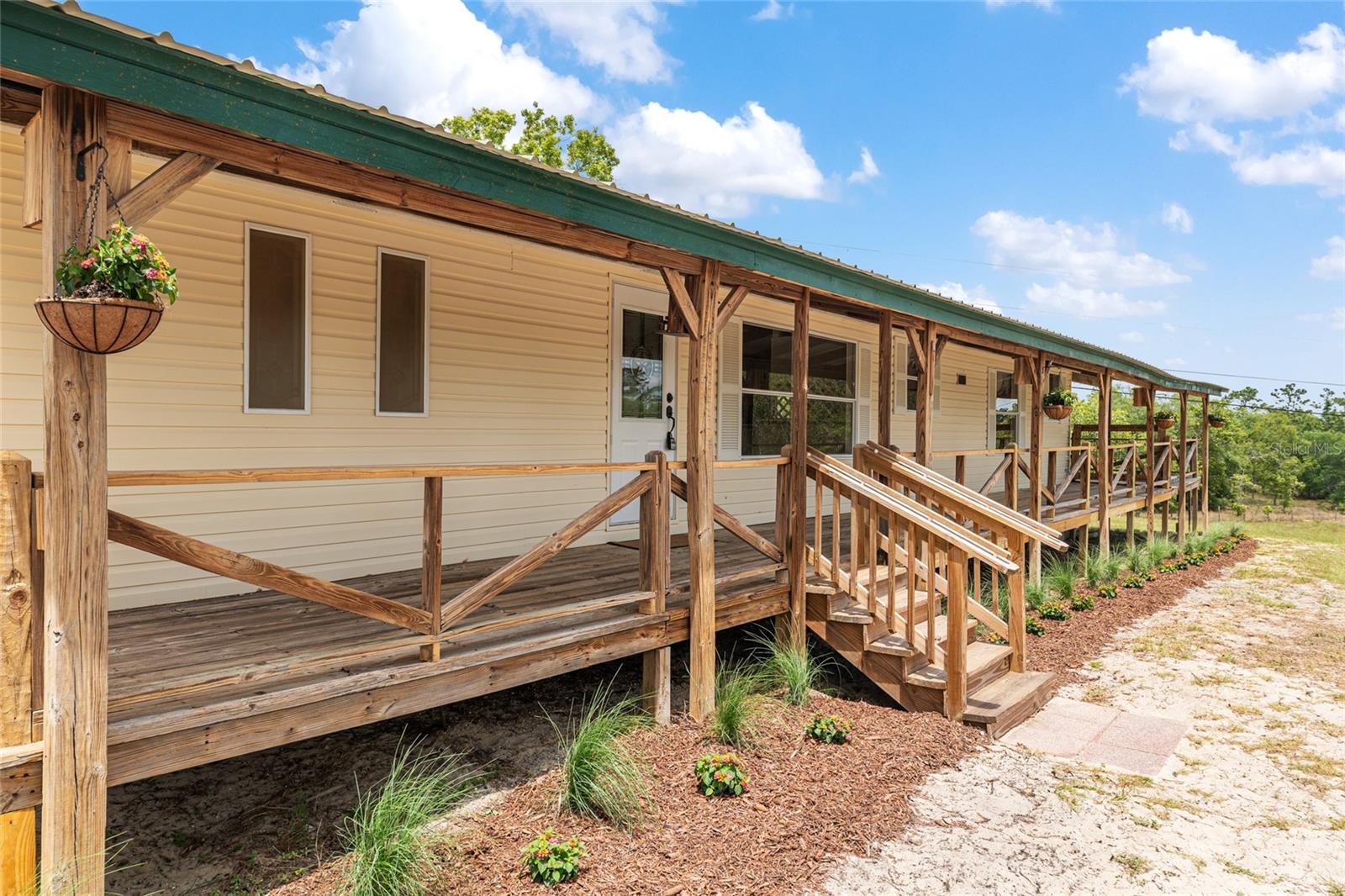 CHRIS ACRES - Residential