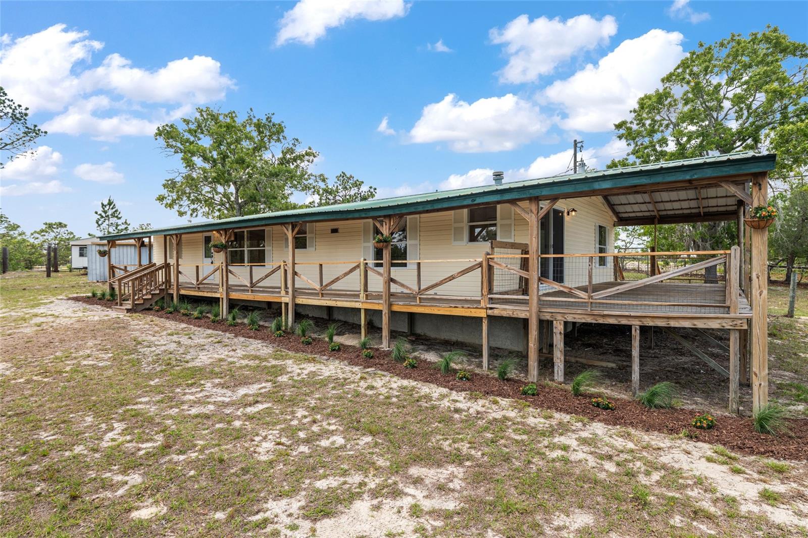 CHRIS ACRES - Residential
