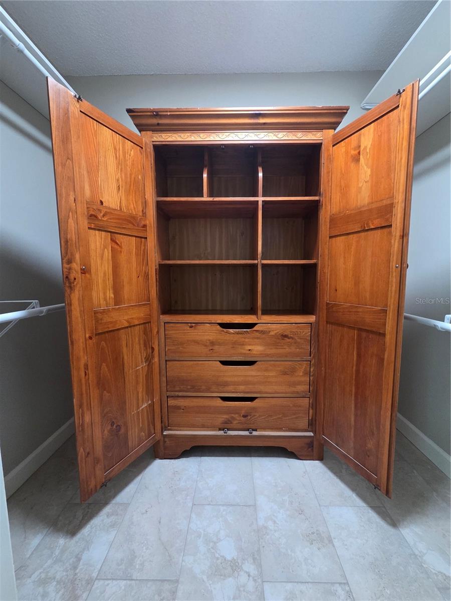 DEXTER DELL SUB - Residential Lease