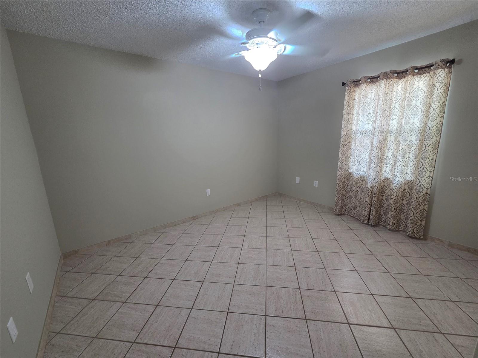 DEXTER DELL SUB - Residential Lease
