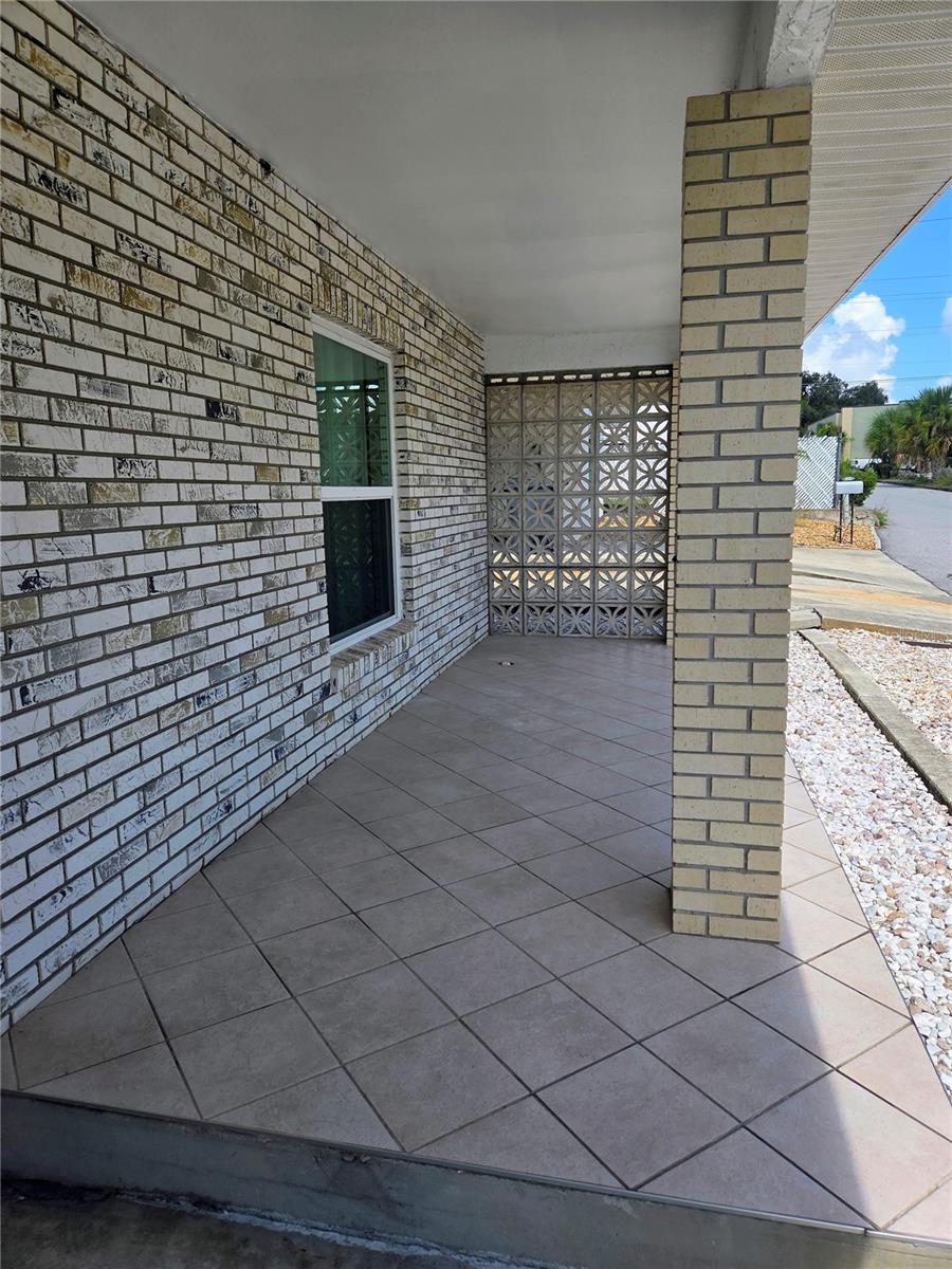 DEXTER DELL SUB - Residential Lease