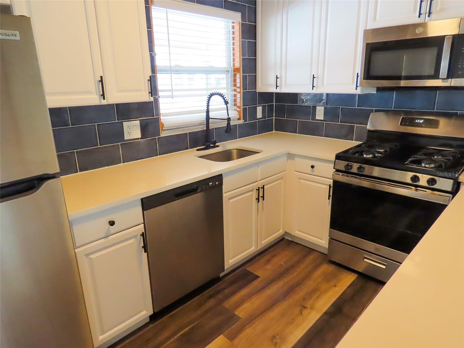 JUNGLE TERRACE SEC C - Residential