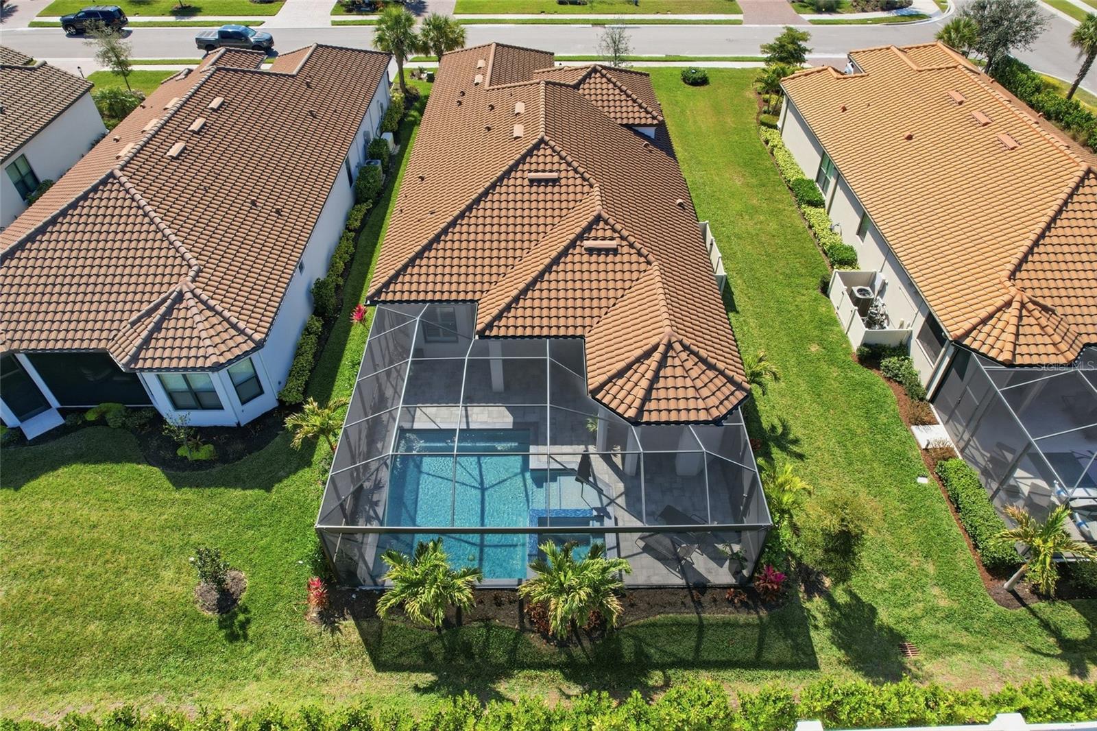 AZARIO ESPLANADE PH IV - Residential