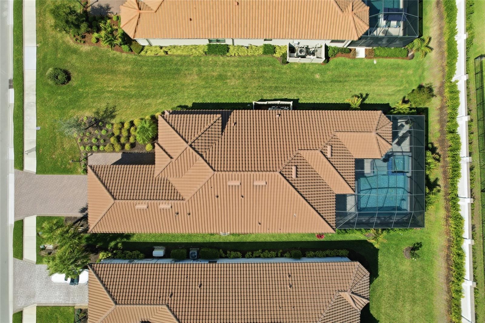 AZARIO ESPLANADE PH IV - Residential