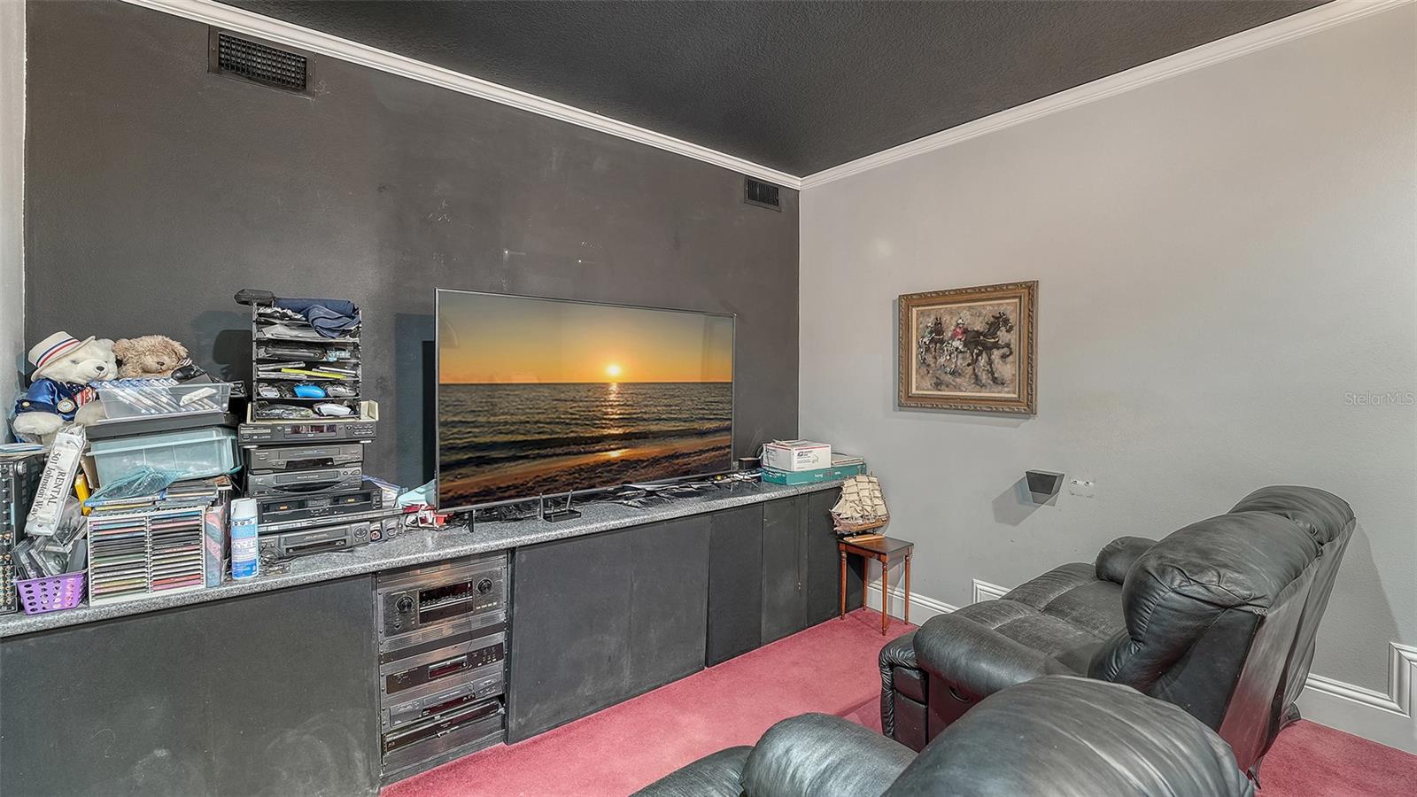 SADDLE OAK ESTATES - Residential