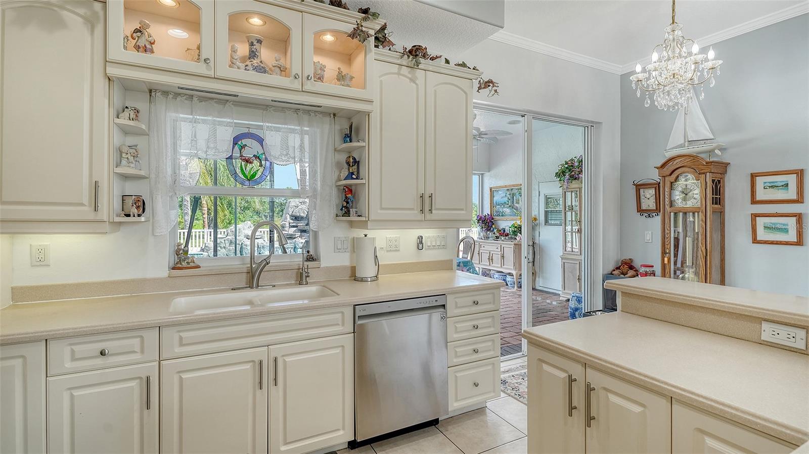 SADDLE OAK ESTATES - Residential