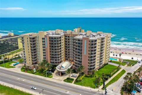 A home in DAYTONA BEACH SHORES