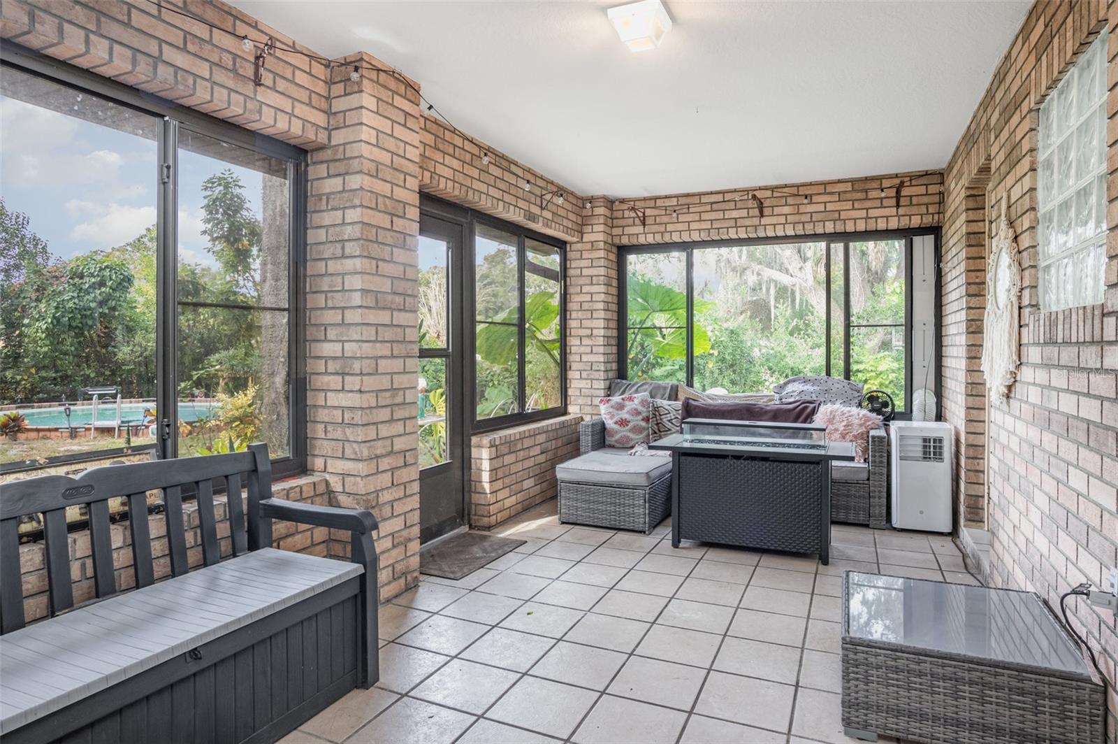 GREENLAND SUB - Residential