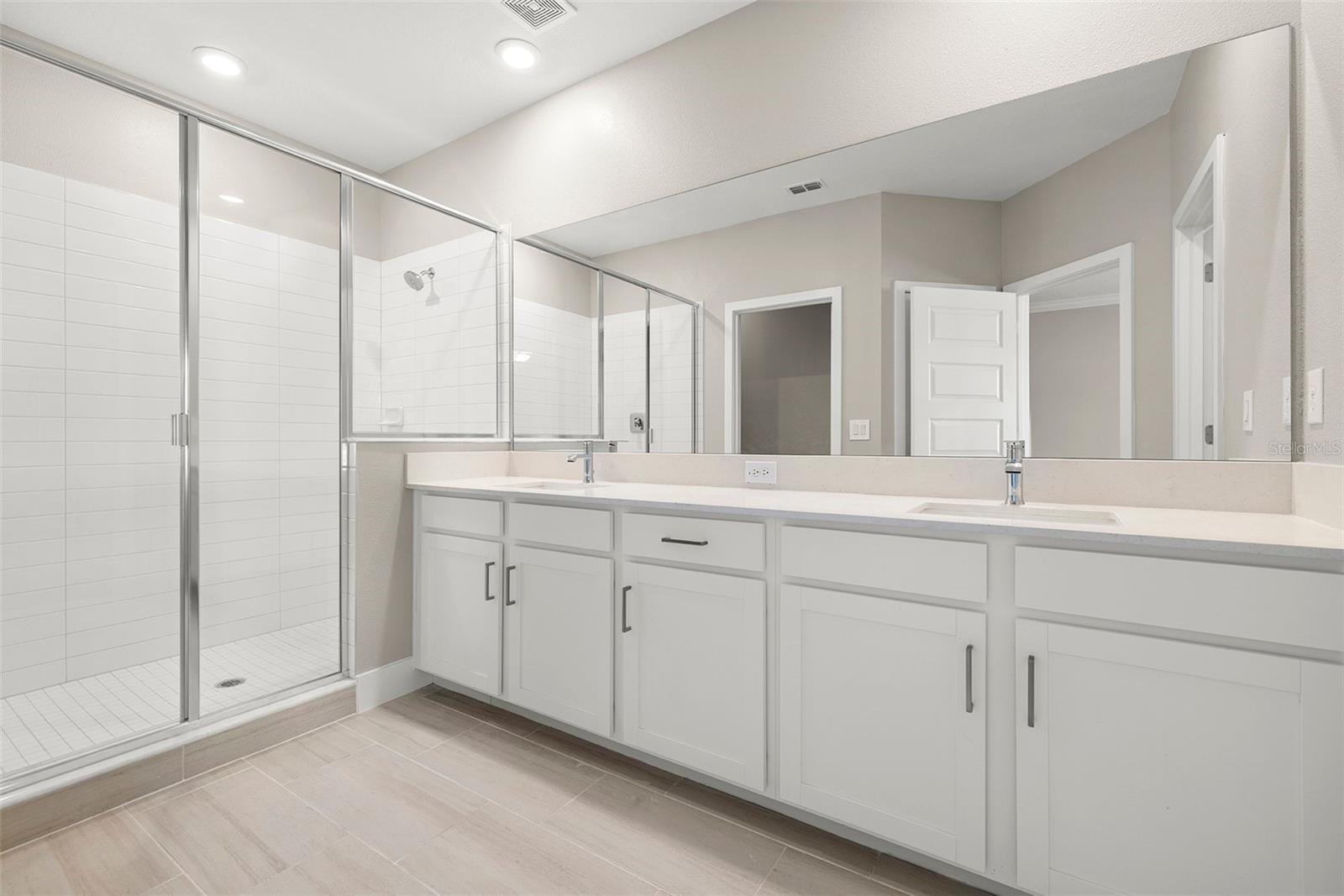 SOUTHPORT - Residential Lease