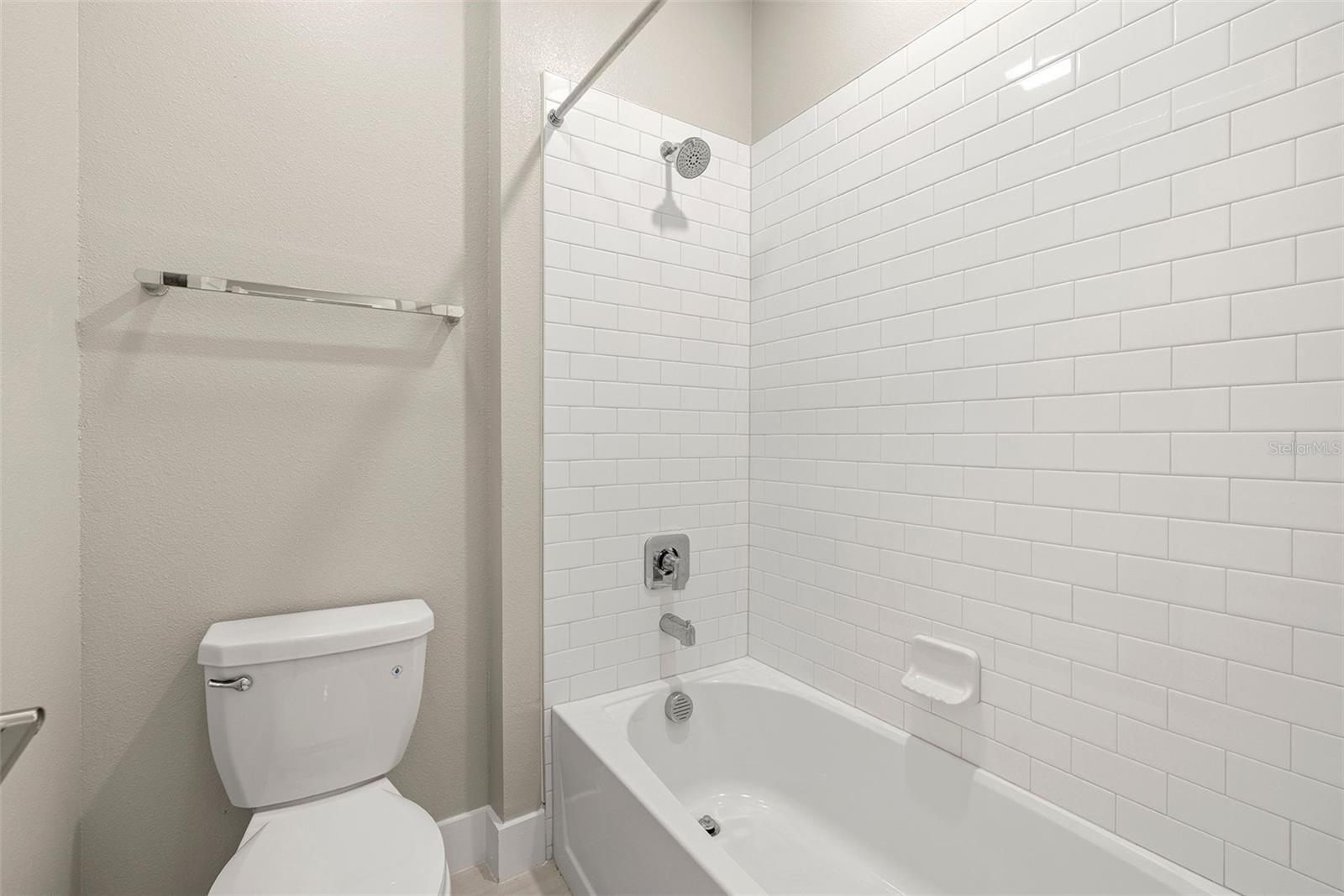 SOUTHPORT - Residential Lease