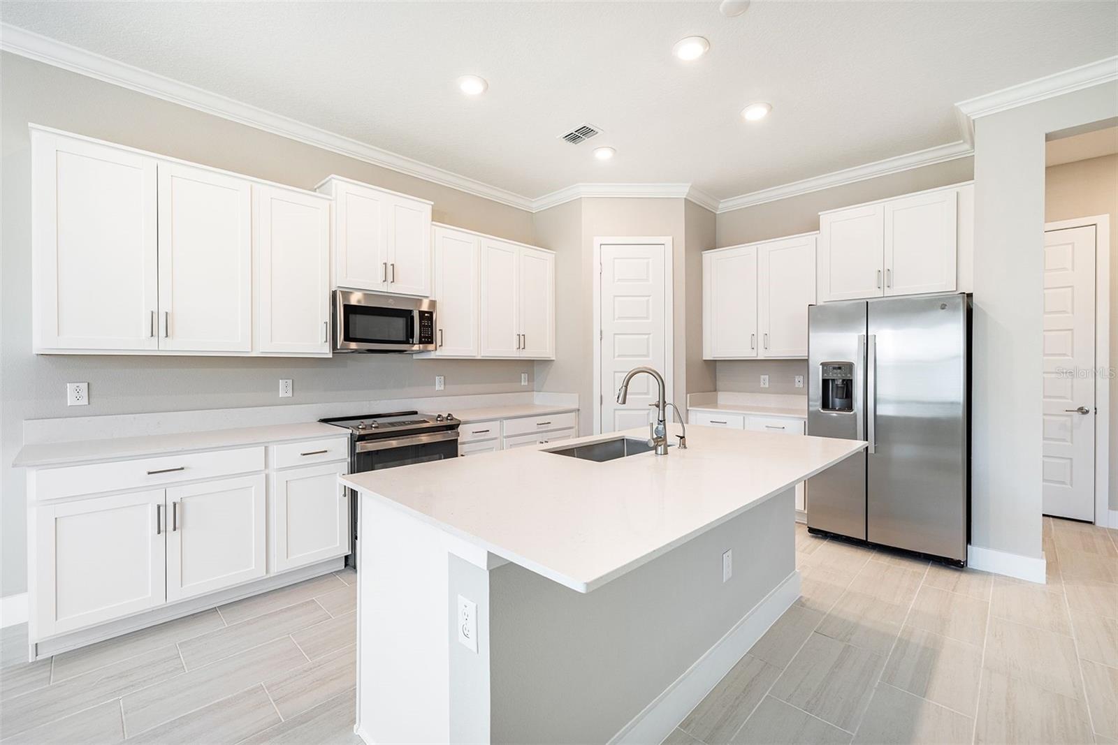 SOUTHPORT - Residential Lease