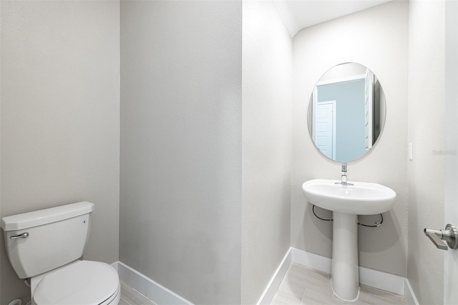 SOUTHPORT - Residential Lease