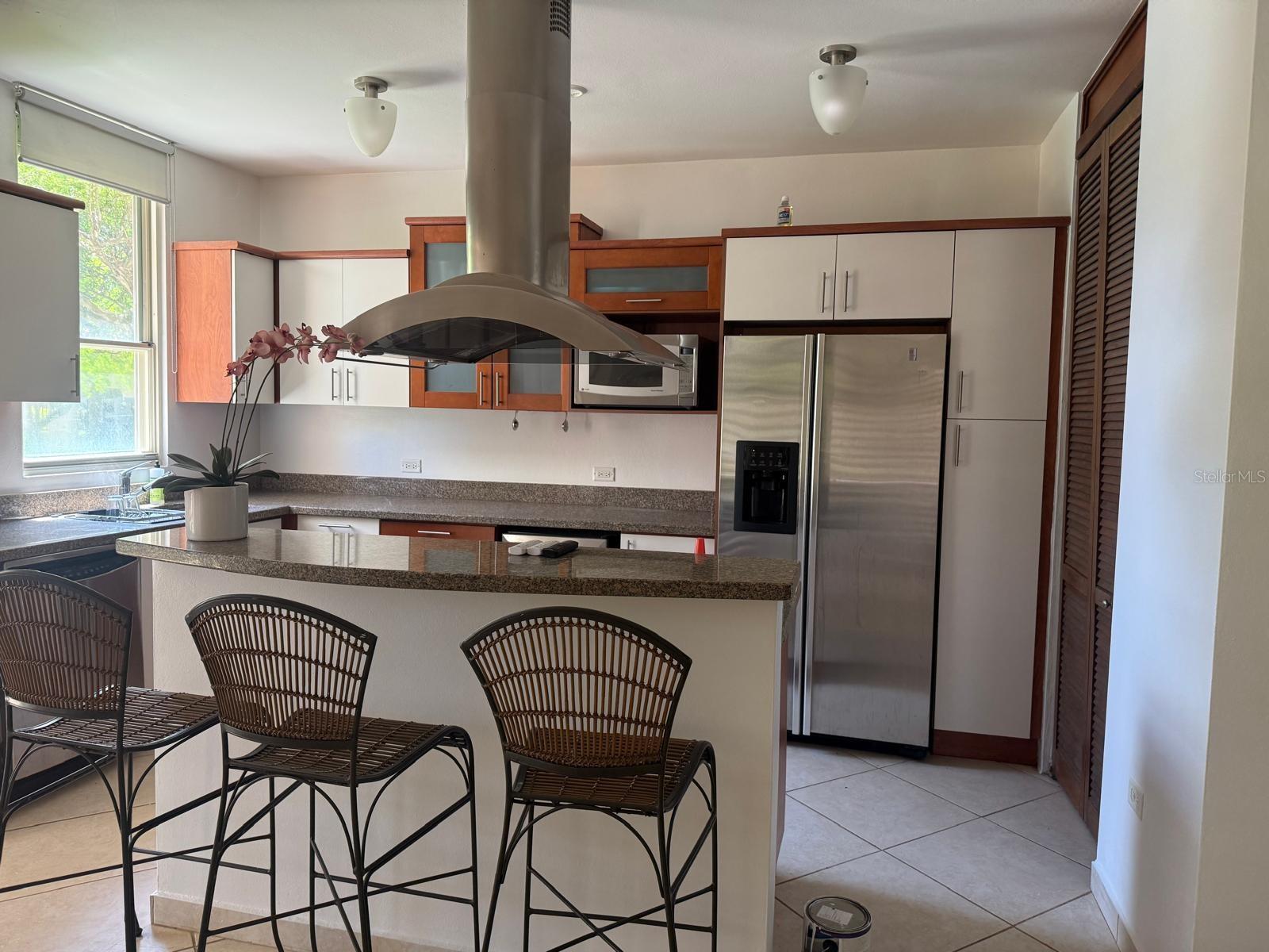 75 OCEAN DRIVE 315