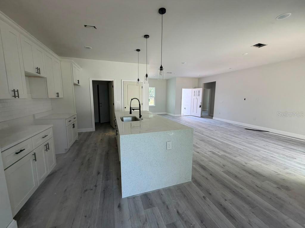 671 MARION OAKS MANOR