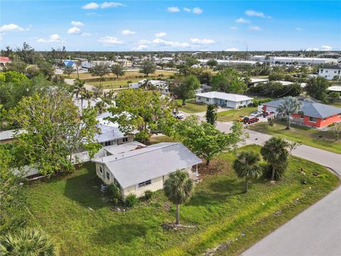 A home in PUNTA GORDA