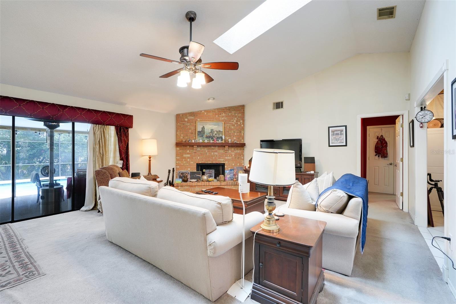 SAND PINES - Residential