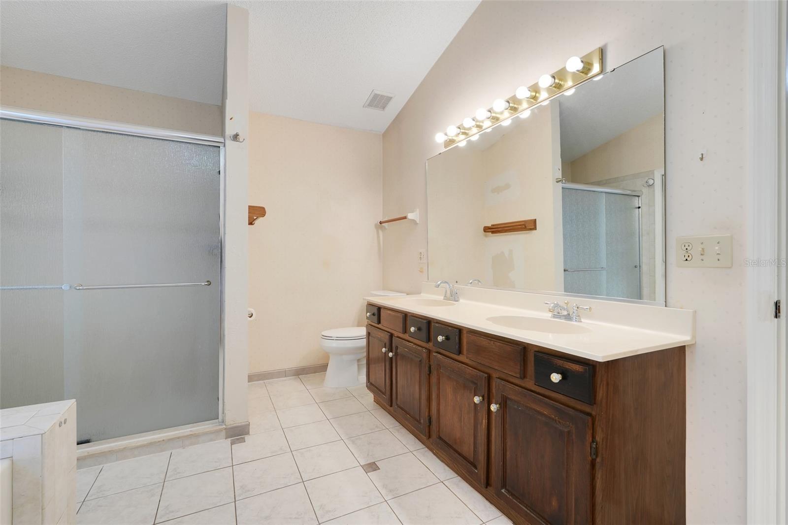 SAND PINES - Residential