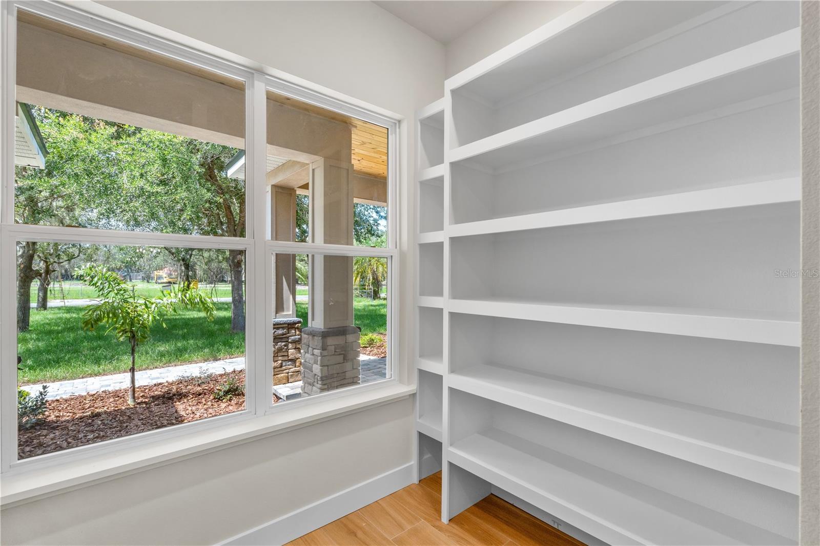 IRISH ACRES - Residential