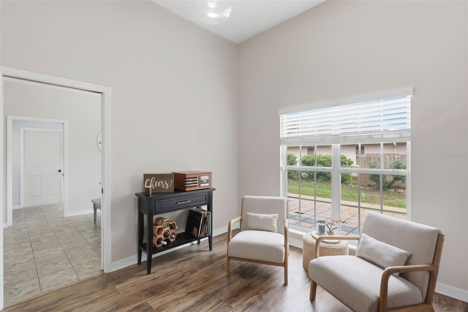 GLEN ABBEY UNIT 03 - Residential