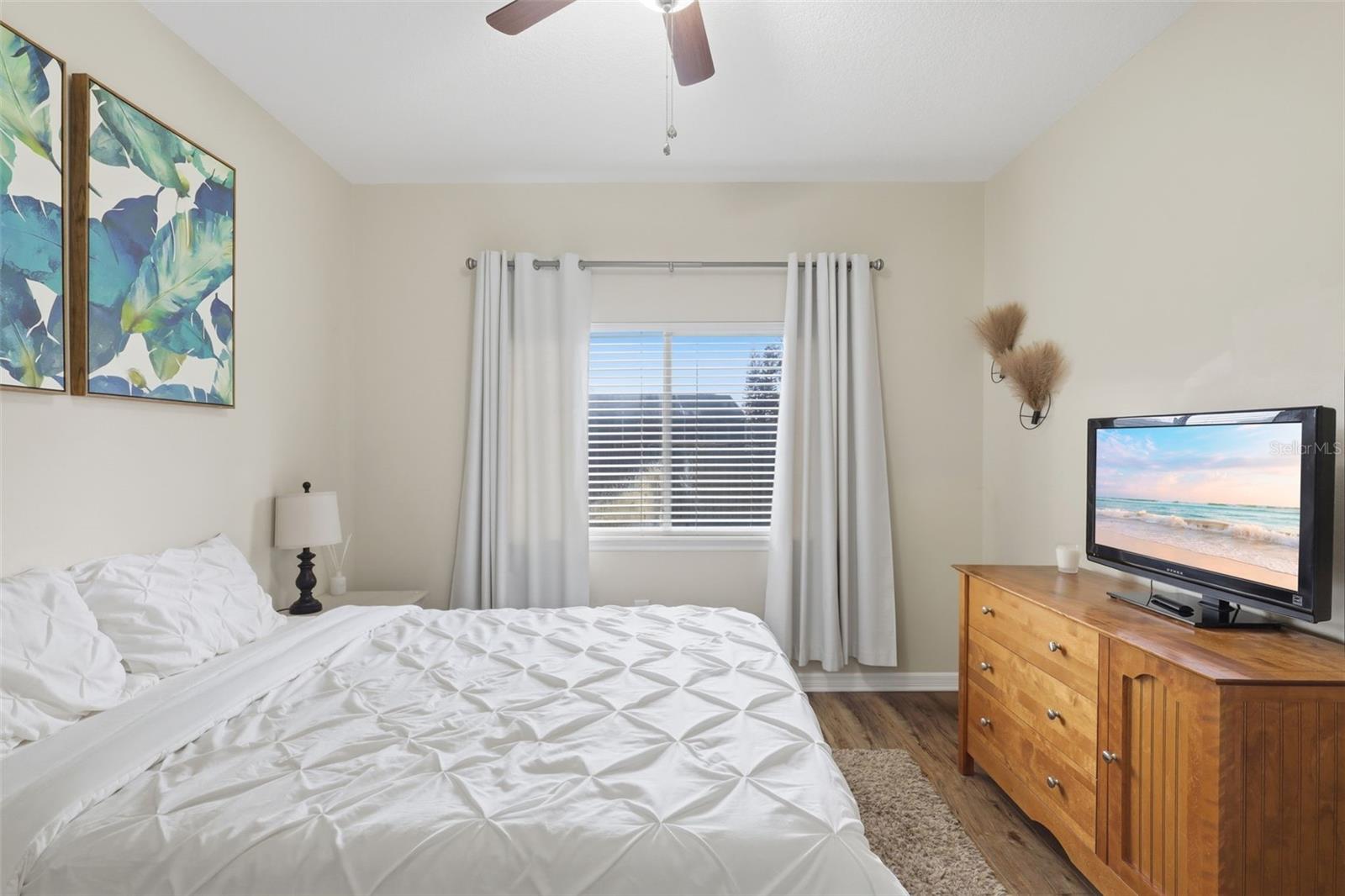 GLEN ABBEY UNIT 03 - Residential