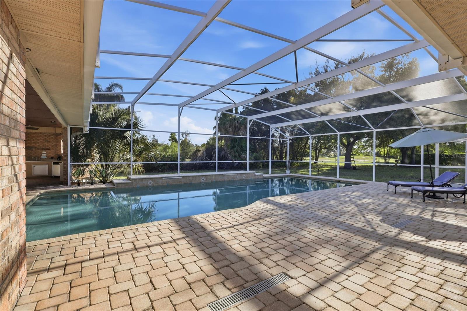 GLEN ABBEY UNIT 03 - Residential