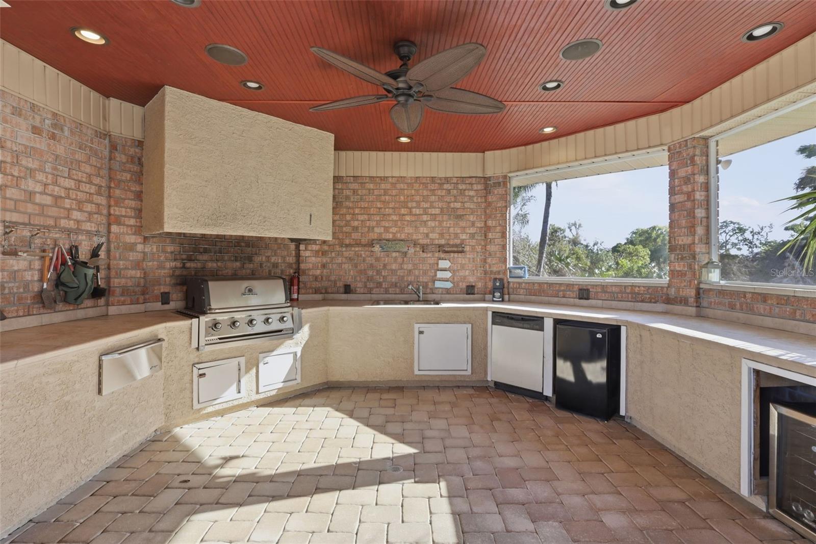 GLEN ABBEY UNIT 03 - Residential