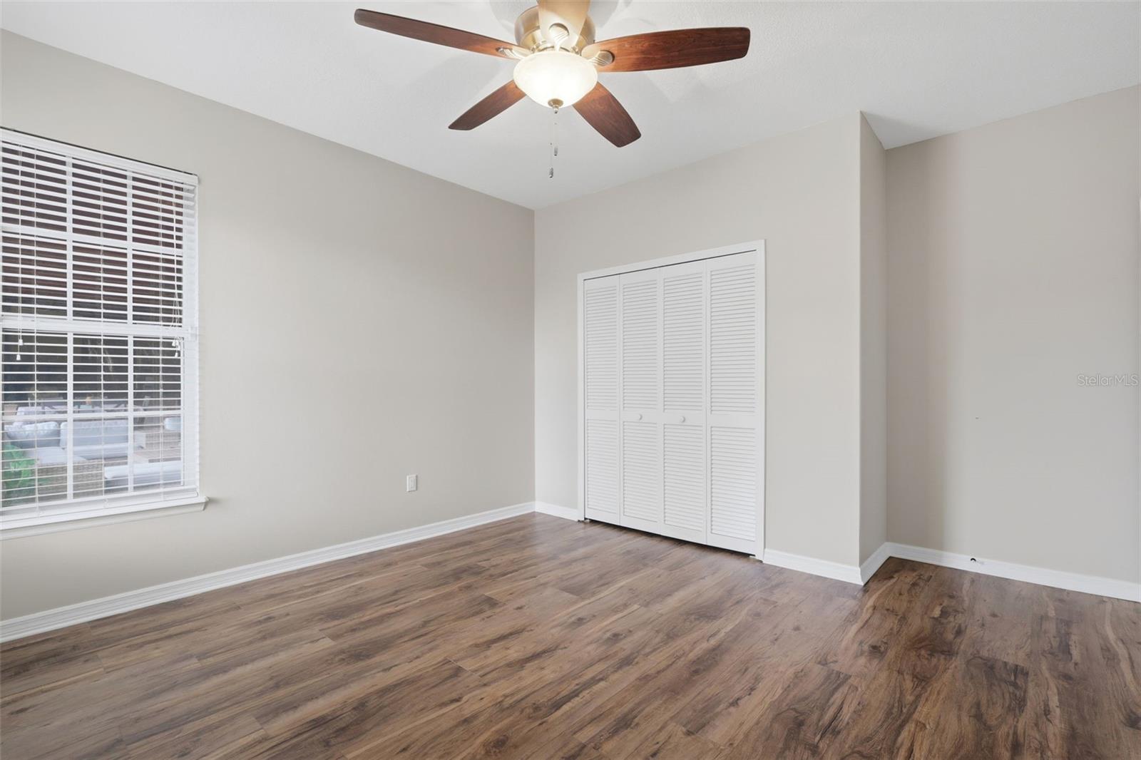 GLEN ABBEY UNIT 03 - Residential