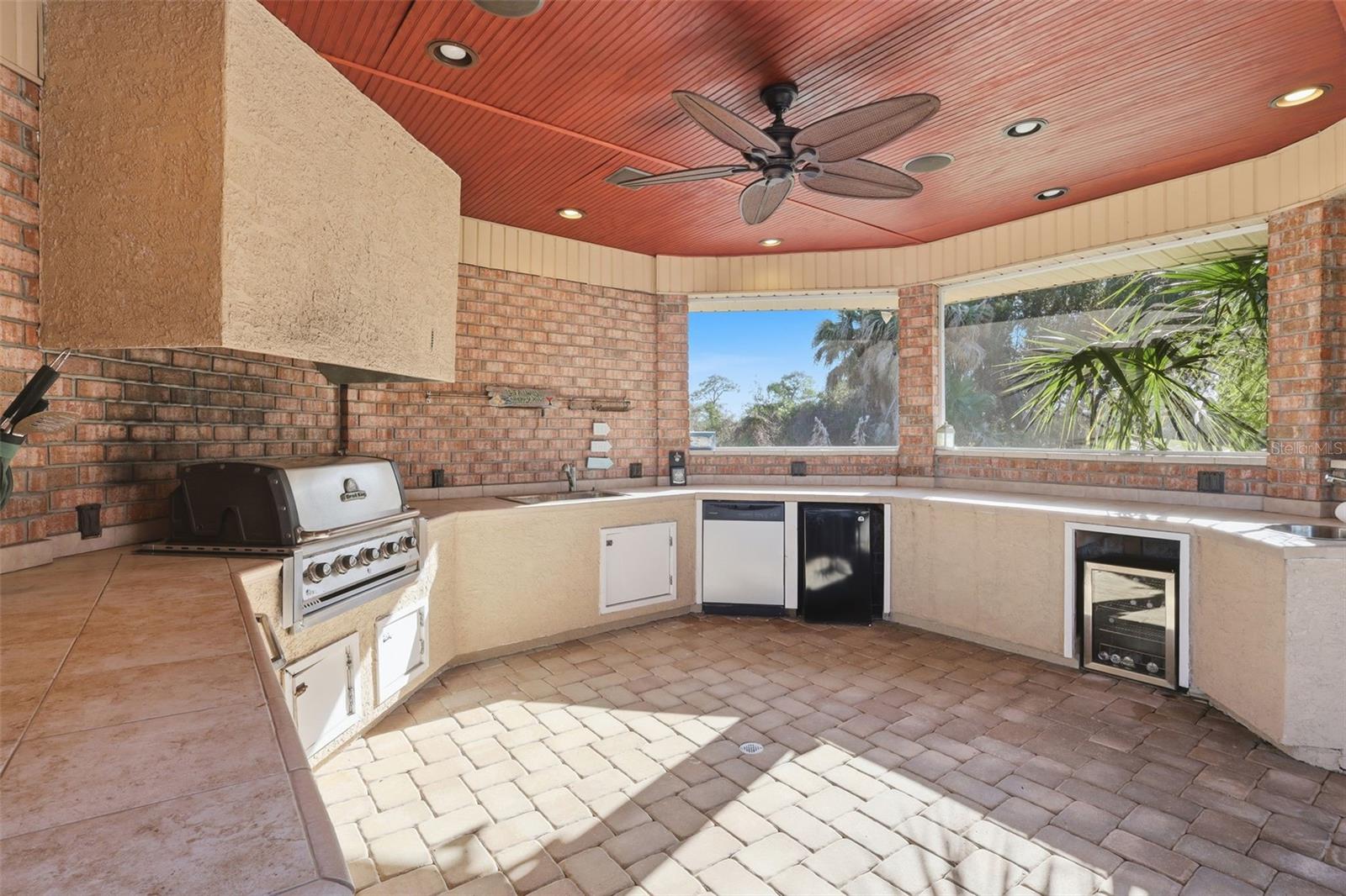 GLEN ABBEY UNIT 03 - Residential