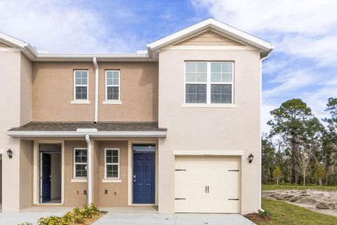 Photo of 4310 Butterscotch Circle, Lakeland, FL 33811 (MLS # O6401849)