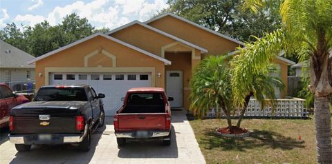 Photo of 406 S Latonia Street, Kissimmee, FL 34741 (MLS # O6387083)