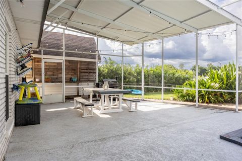A home in LAND O LAKES