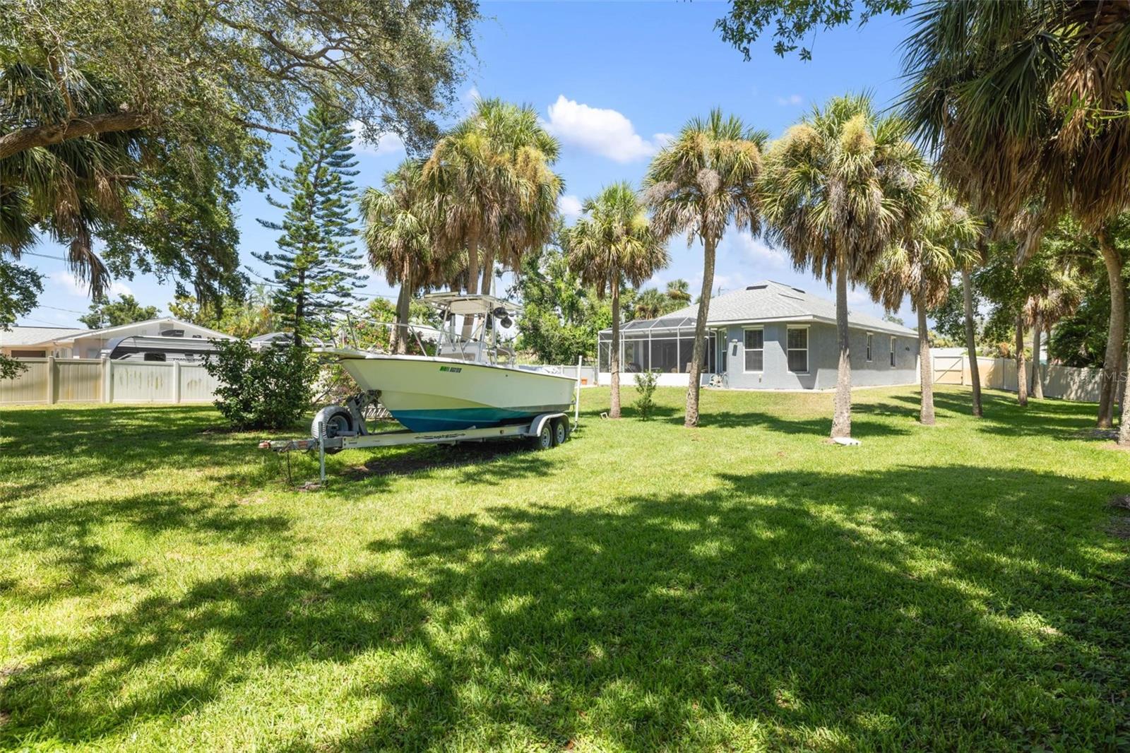 SOUTH VENICE - Residential
