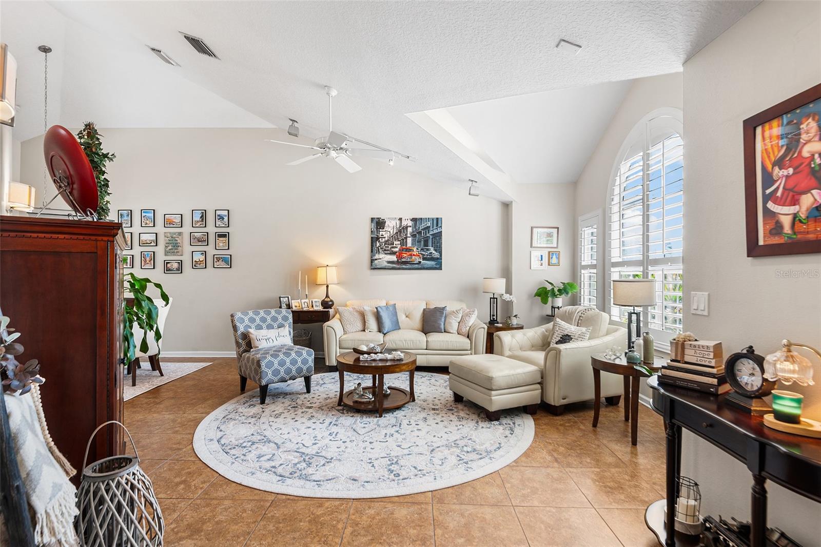 NORTH BAY HILLS - Residential