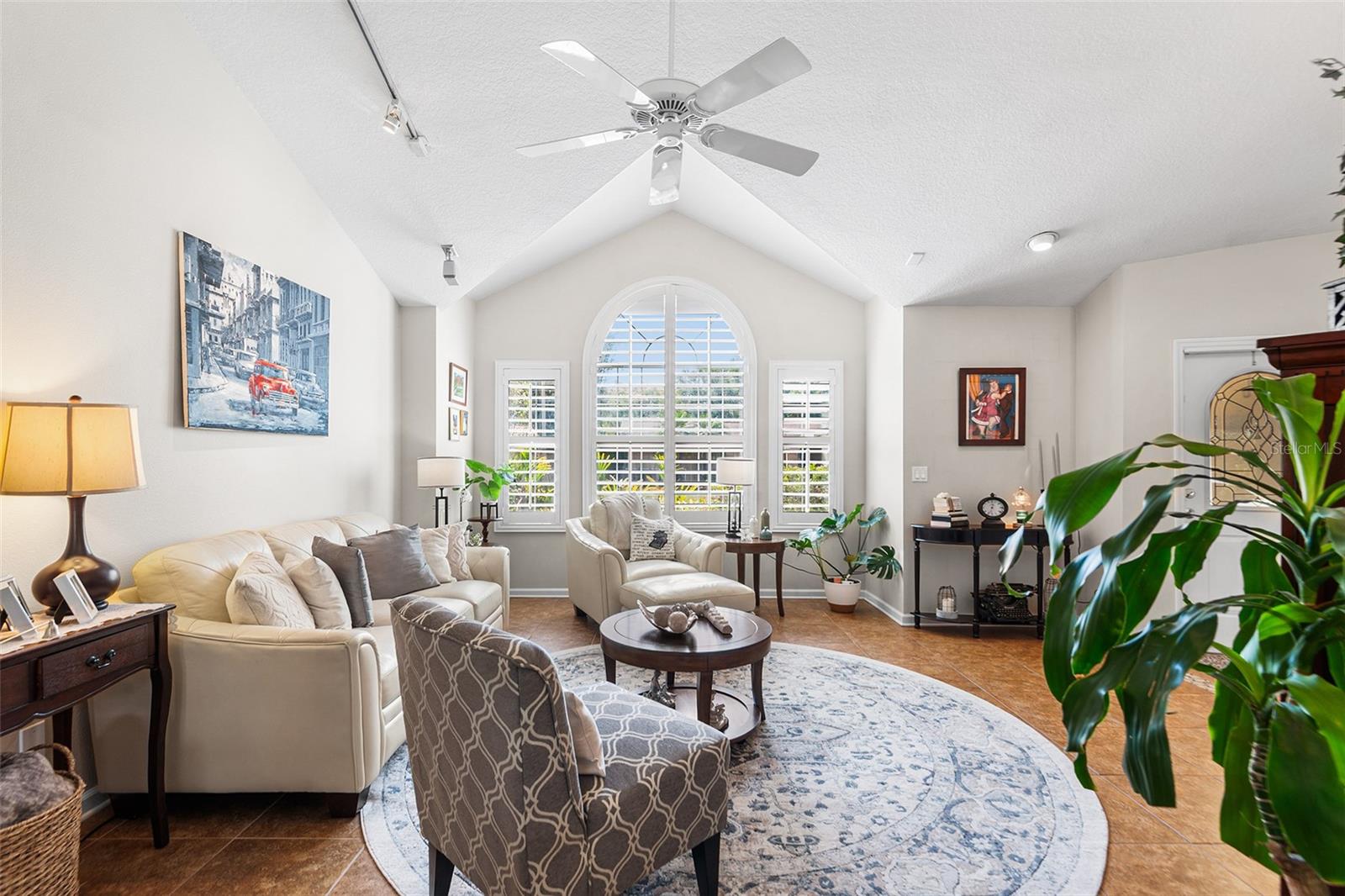 NORTH BAY HILLS - Residential