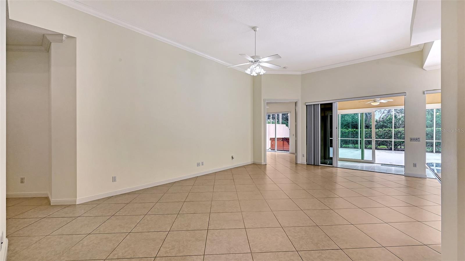 VILLAGEWALK - Residential